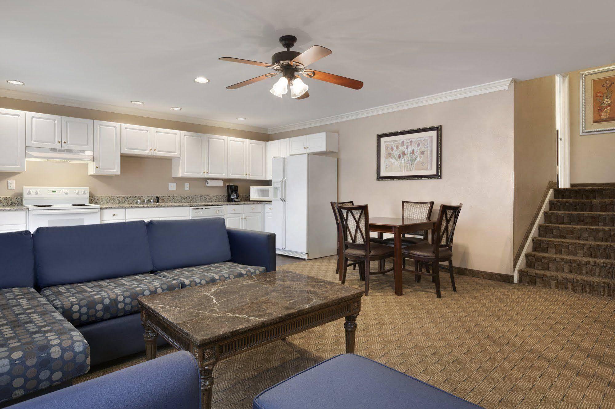 Spark By Hilton Spring Lake Fayetteville מראה חיצוני תמונה