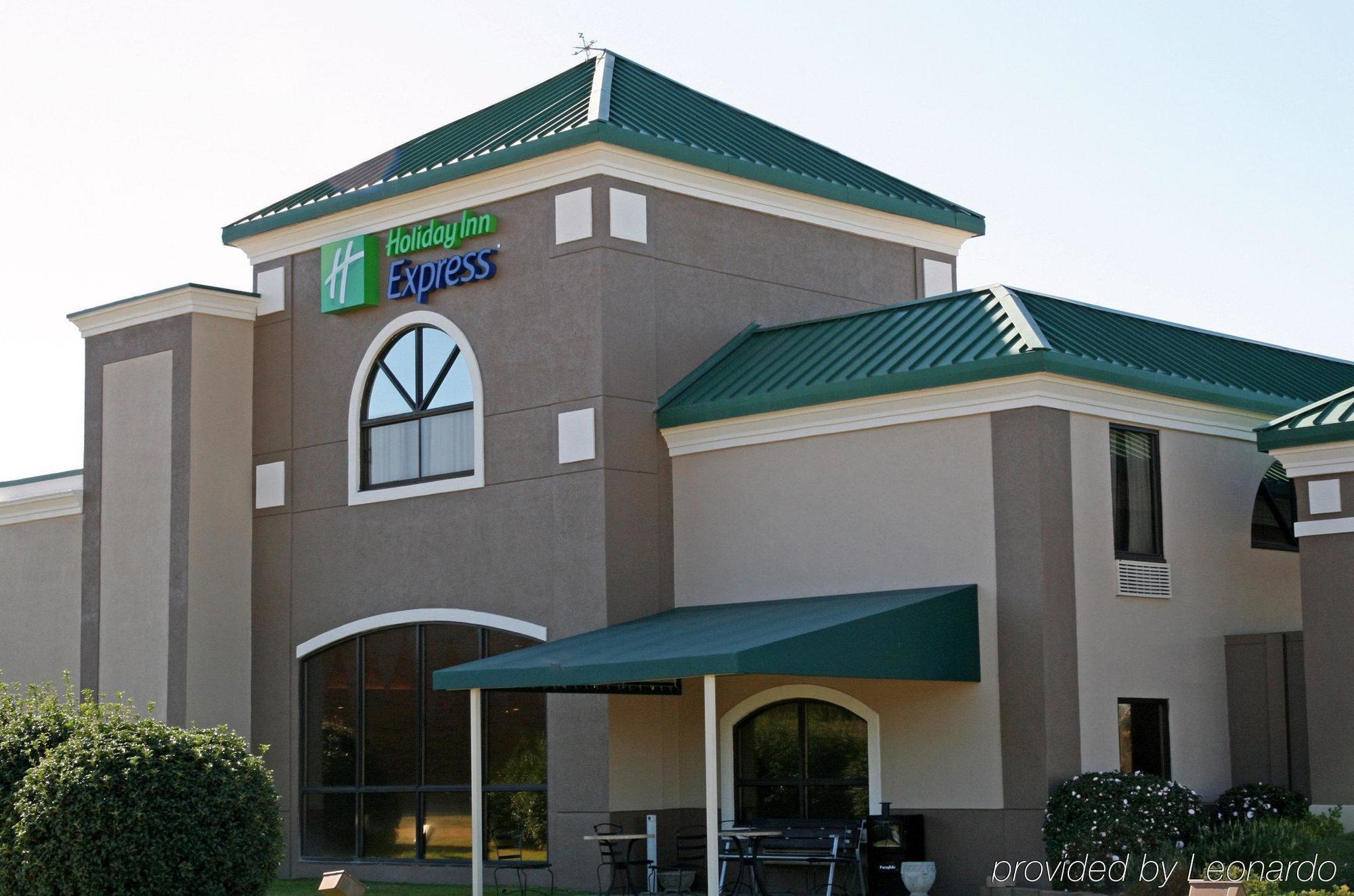 Spark By Hilton Spring Lake Fayetteville מראה חיצוני תמונה