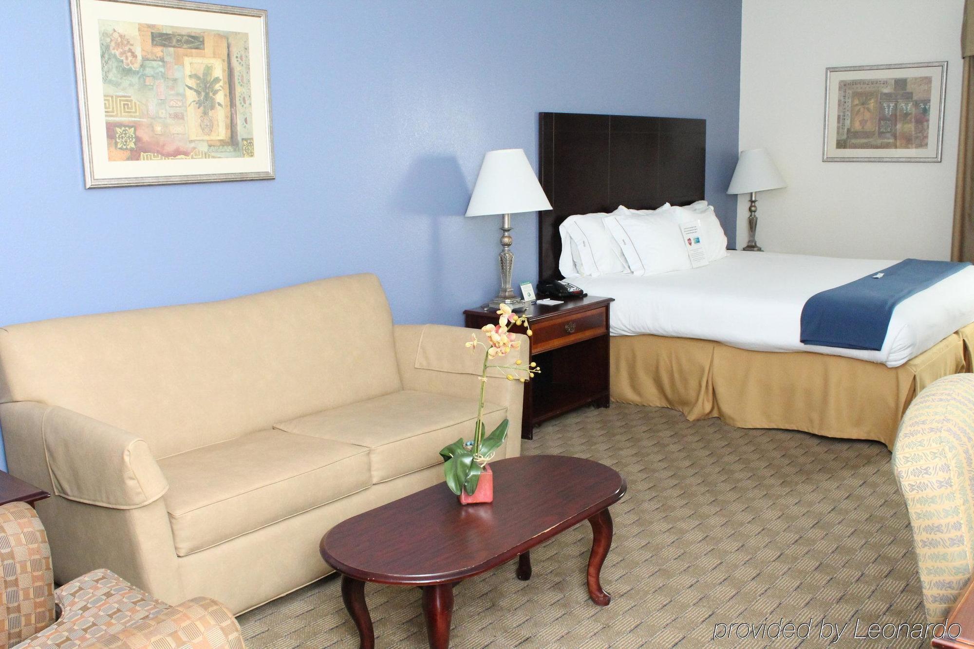 Spark By Hilton Spring Lake Fayetteville מראה חיצוני תמונה